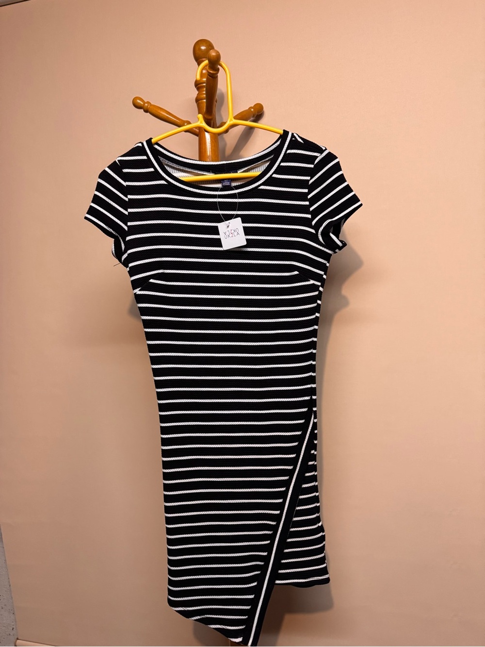 UK2LA Black and White Striped Women's Short Sleeve Dress. New with tags